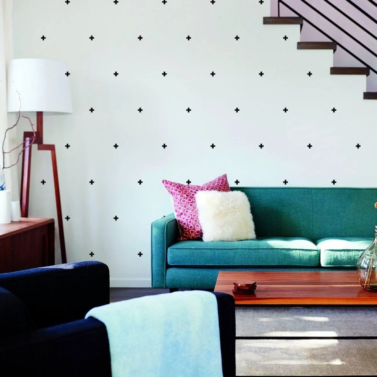 Adhesive CrossLine Vinyl Wall Decals - Artistic Home Accentuation Solution