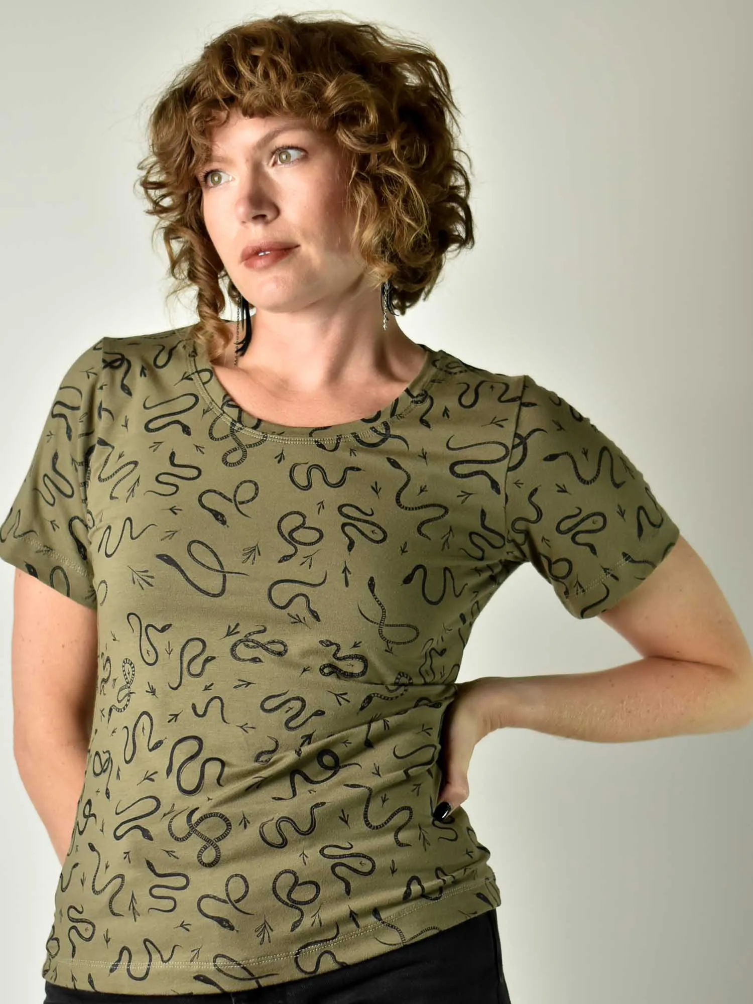 Fitted Short Sleeve - Olive Snakes