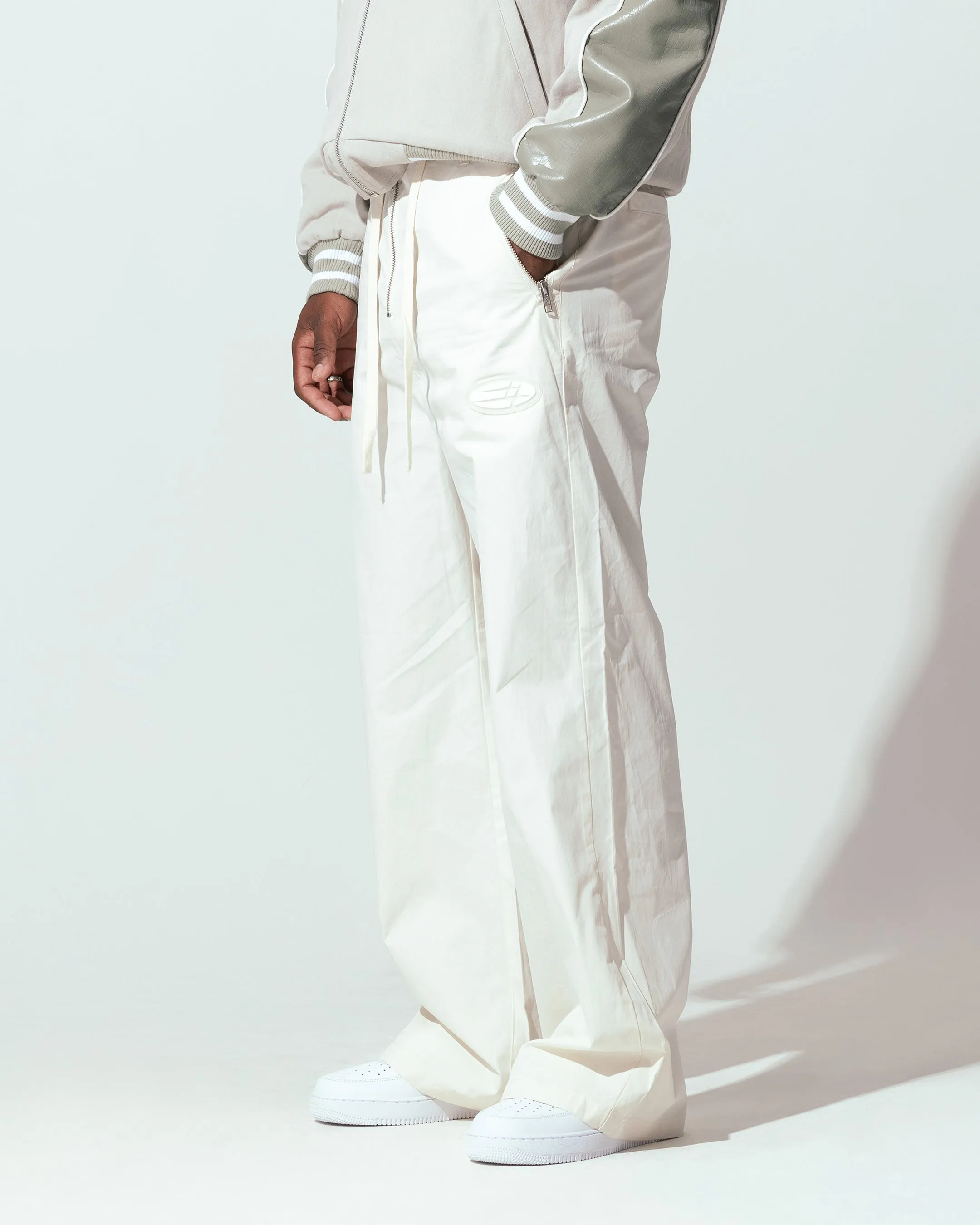 Loiter Shadow Pants Off White