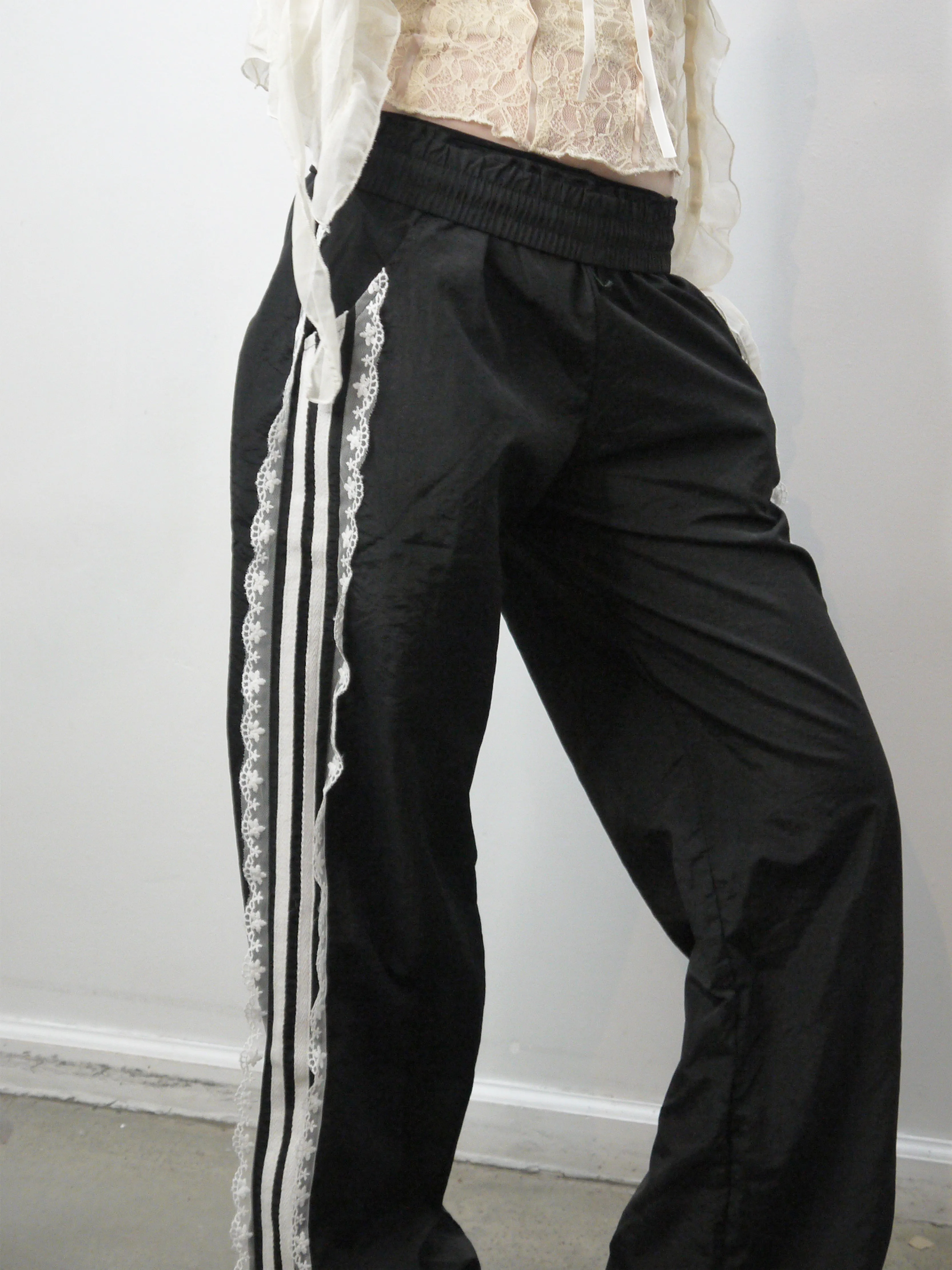 side lace stripe pant