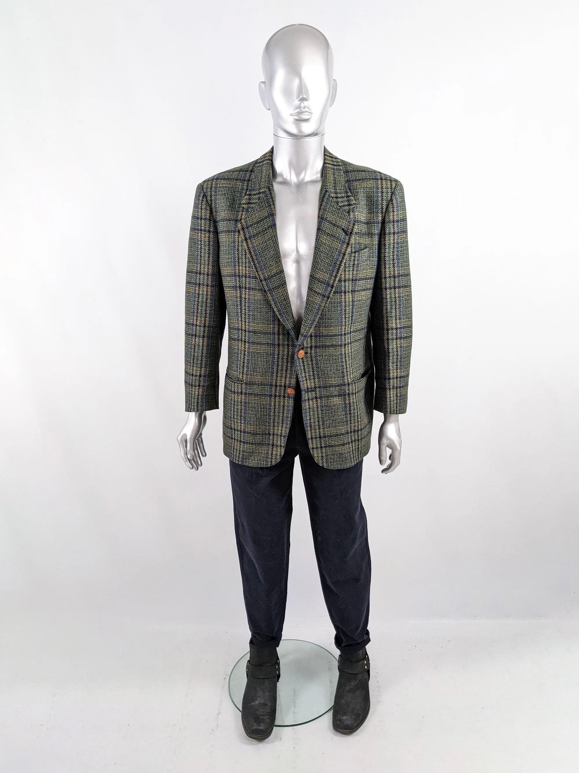 Valentino Vintage Virgin Wool Shoulder Pads Tweed Blazer, 1980s